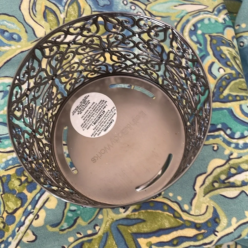 NWT Bath and Body Works Silver Candle Holder​